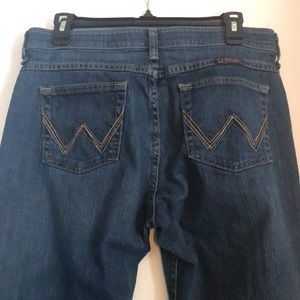 Wrangler women Q Baby 9/10 x 32 Jeans